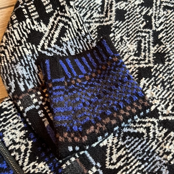 Nic and Zoe sweater jacket - Picture 3 of 4